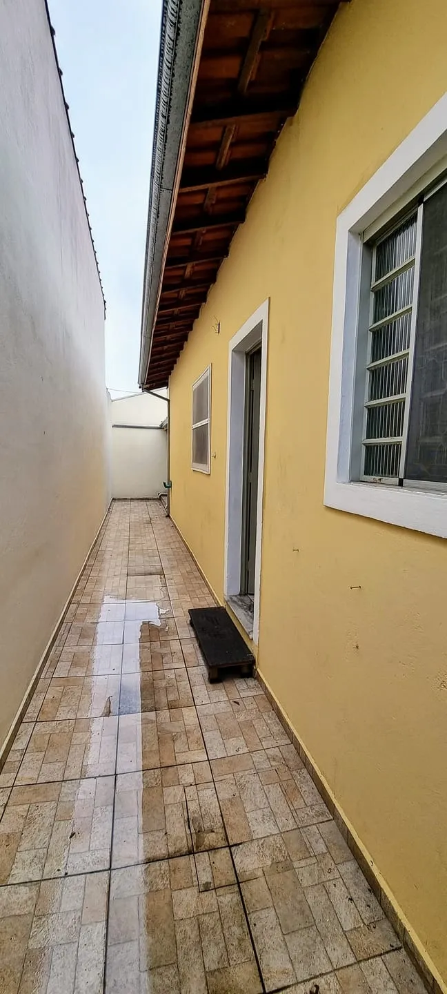 Imagem Casa em condomínio tranquilo - conforto, espaço e lazer para sua família!