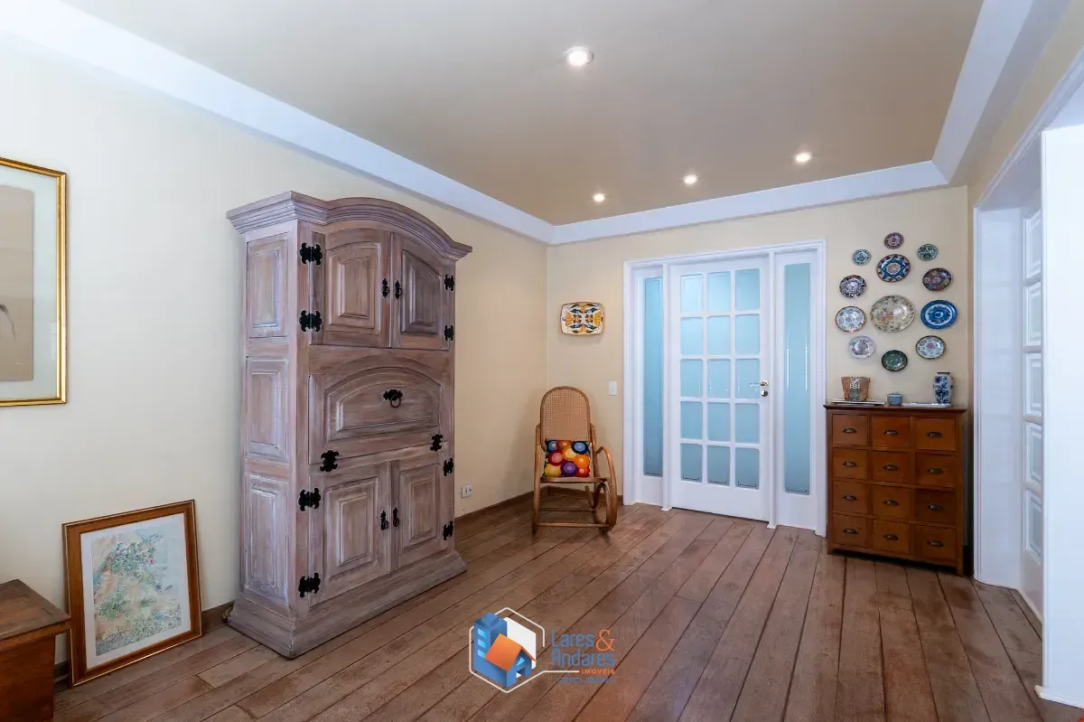 Imagem Apartamento para venda em Pinheiros com 4 quartos, sendo 2 suítes, 224m²