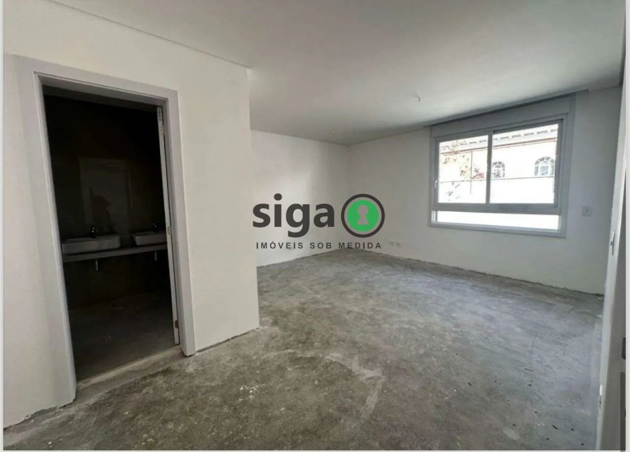 Imagem Casa em condomínio à Venda no Alto da Boa Vista com 4 quartos