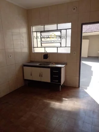 Imagem Casa com 2 Quartos e 2 banheiros à Venda, 86 m² por R$ 370.000