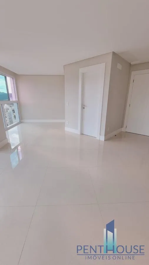Imagem Apartamento Zona Central para Venda em Balneário Camboriú, CENTRO, 4 dormitórios, 2 suítes, 3 banheiros, 2 vagas