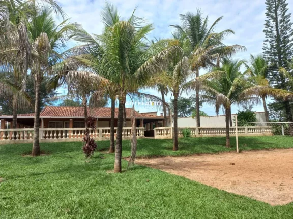 Imagem Chácara à venda em Franca, Centro, com 8 quartos, 521m2