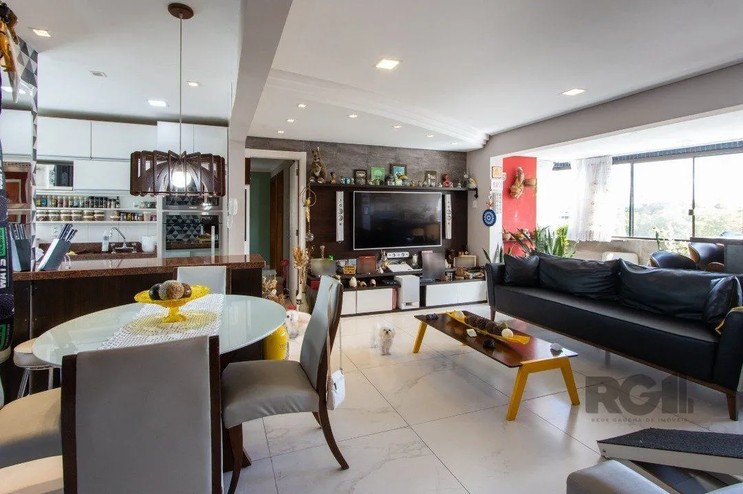 Imagem Apartamento de 3 Quartos com Suíte e Vaga de Garagem no Cristal, Porto Alegre - RS