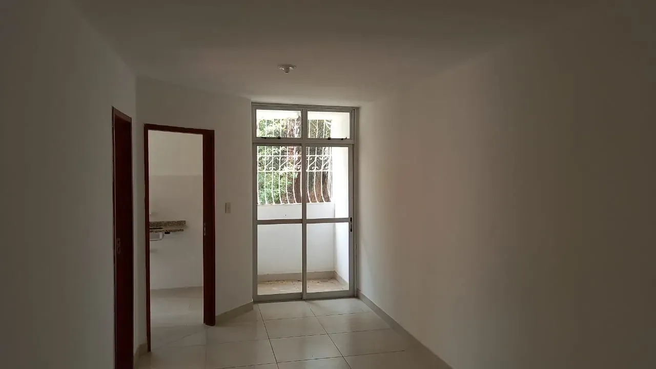 Imagem Apartamento com 3 Quartos à Venda, 56 m² em Ingá - Betim