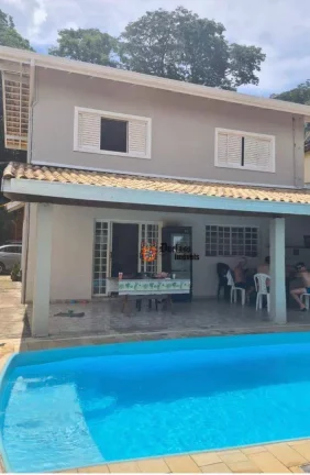 Imagem Chácara com 3 dormitórios à venda, 1100 m² por R$ 1.150.000,00 - Paiol Grande - Joanópolis/SP