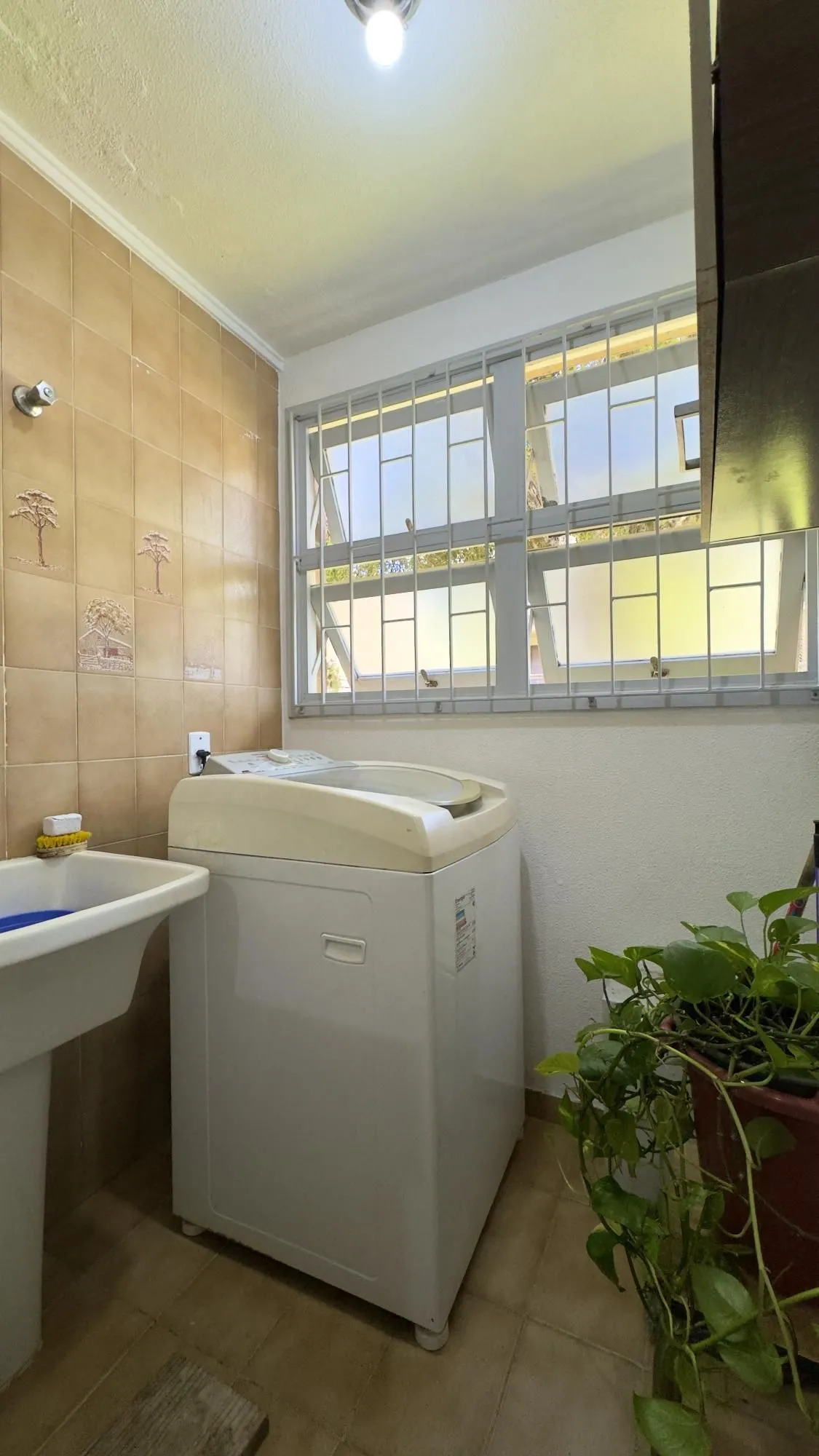 Imagem Apartamento 2 dormitório ensolarado e póximo ao Carrefour no bairro Partenon