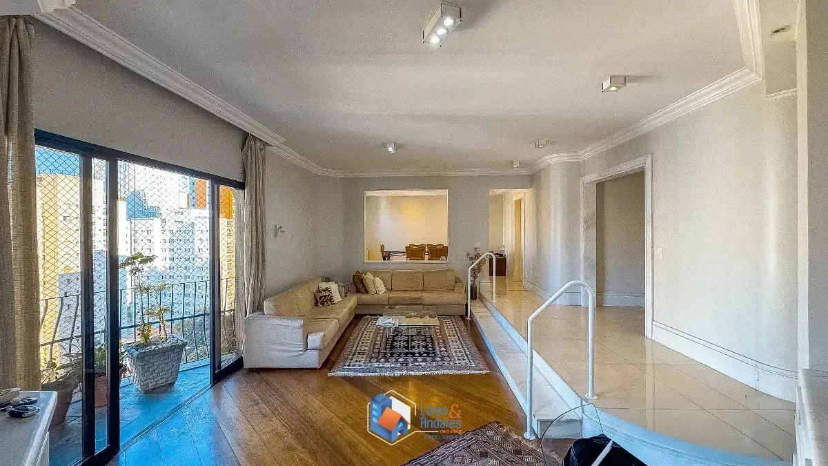 Foto do imóvel Apartamento para venda e locação em Perdizes com 4 quartos, sendo 2 suítes, 183m² em Rua Bartira