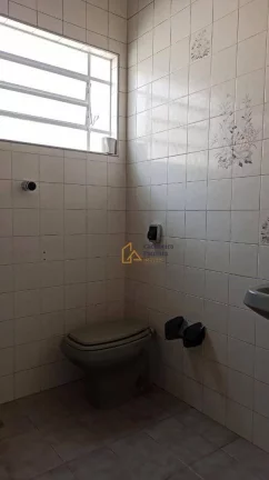 Imagem Casa com 3 dormitórios à venda - Centro - Cachoeira Paulista/SP