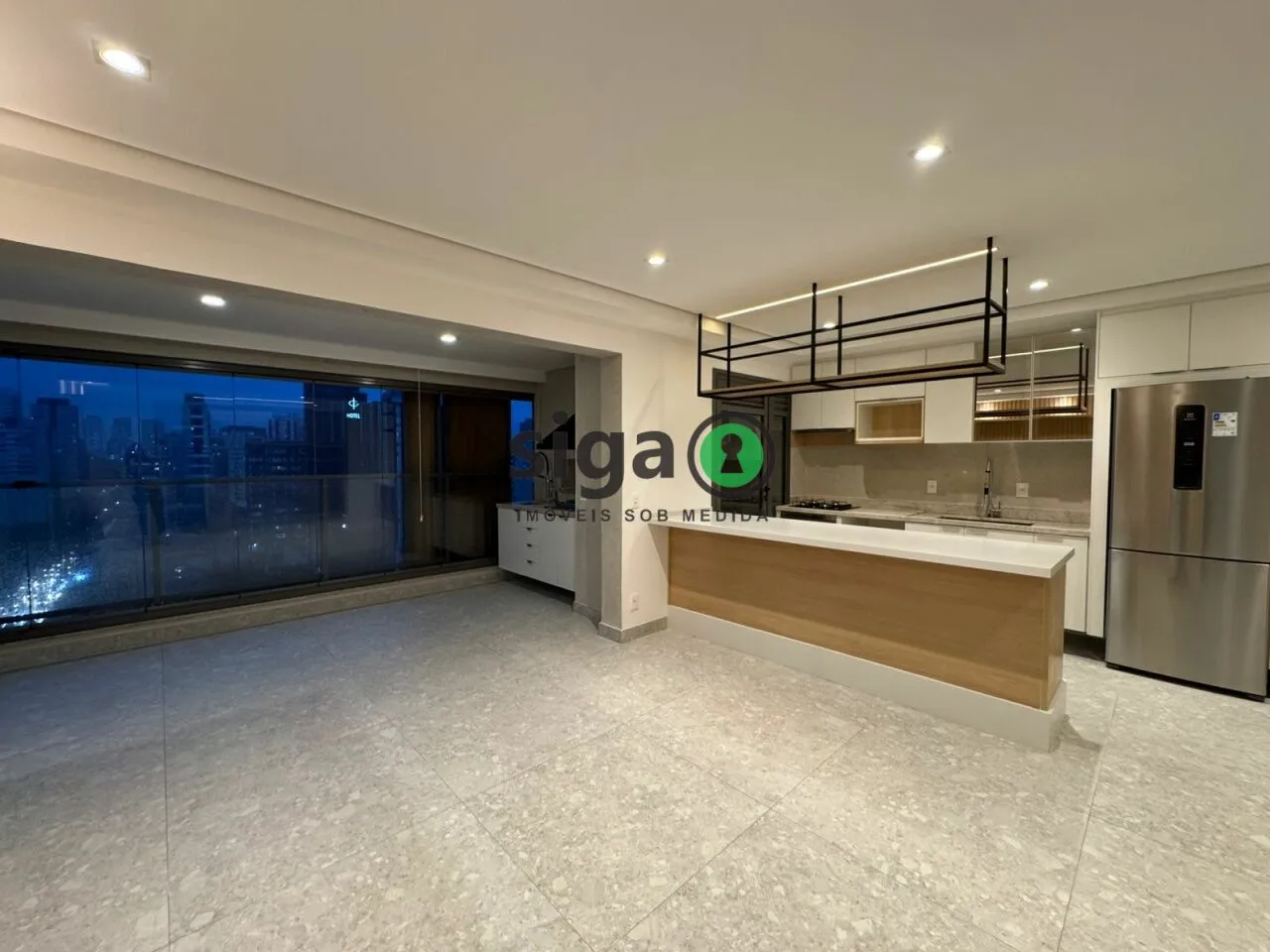 Imagem Apartamento Novo com 2 súites em Pinheiros para Locação