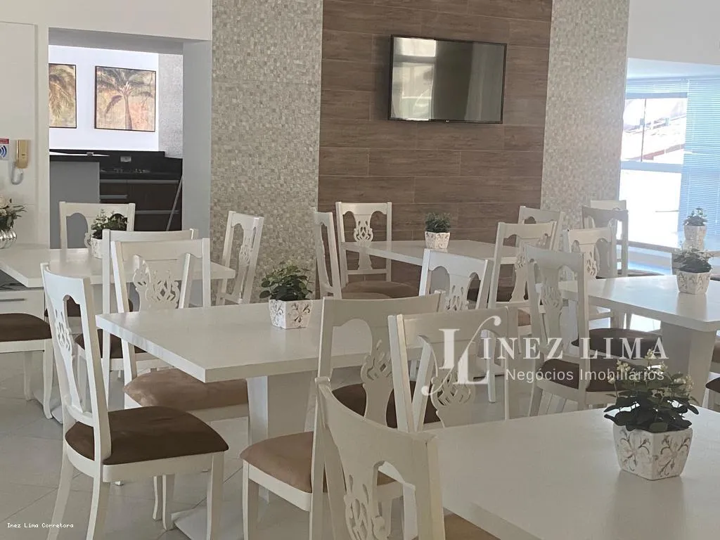 Imagem Apartamento Quadra Mar para Venda em Itapema, meia praia, 3 dormitórios, 3 suítes, 4 banheiros, 2 vagas