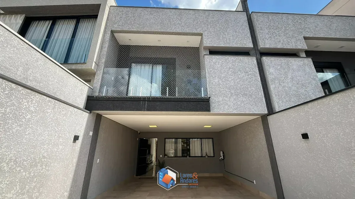 Imagem Sobrado para venda em Vila Pirituba com 4 quartos, sendo 2 suítes, 190m²