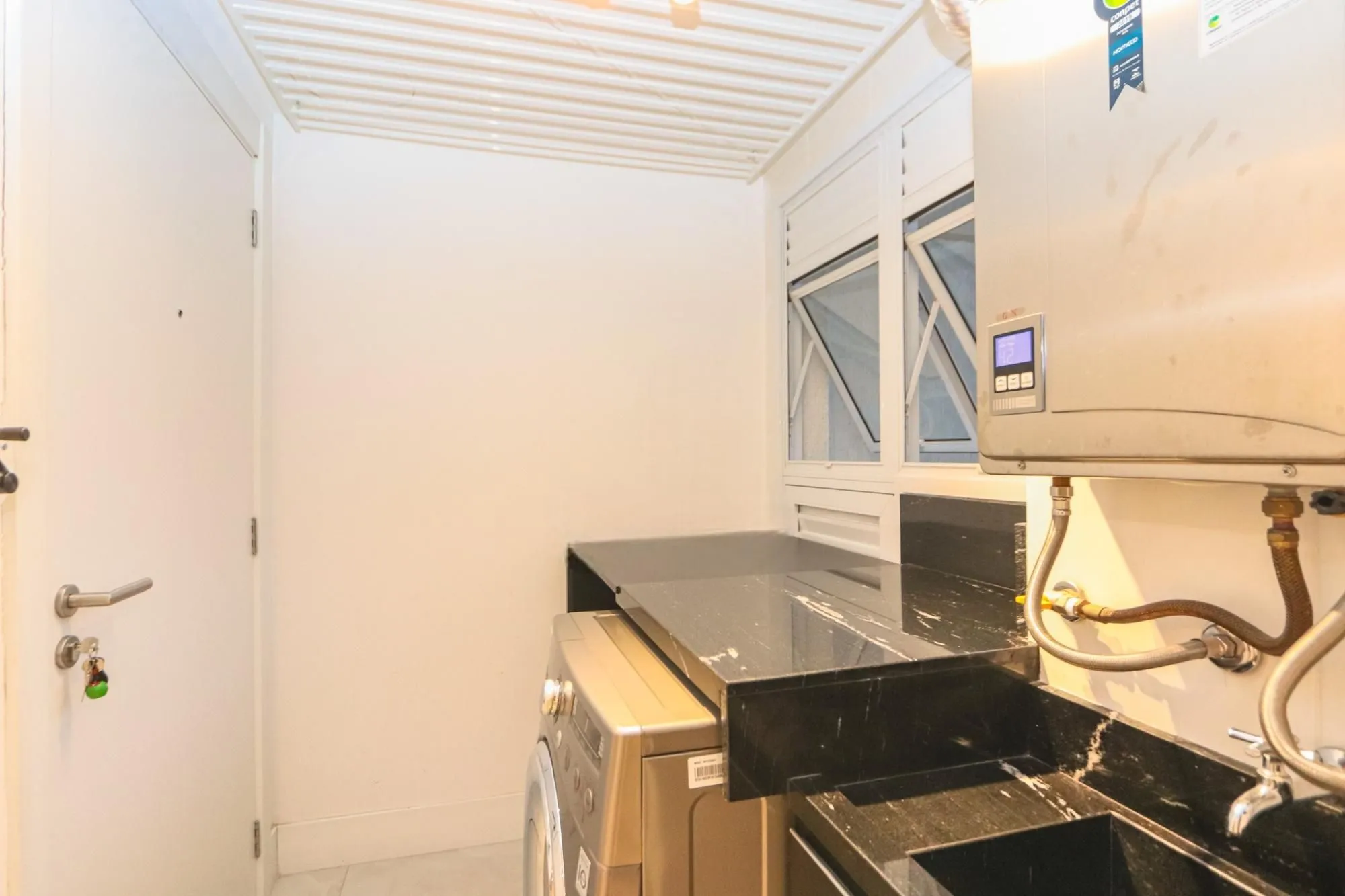 Imagem Apartamento semimobiliado e decorado no Central Parque | 127 m² | 3 suítes | 2 vagas