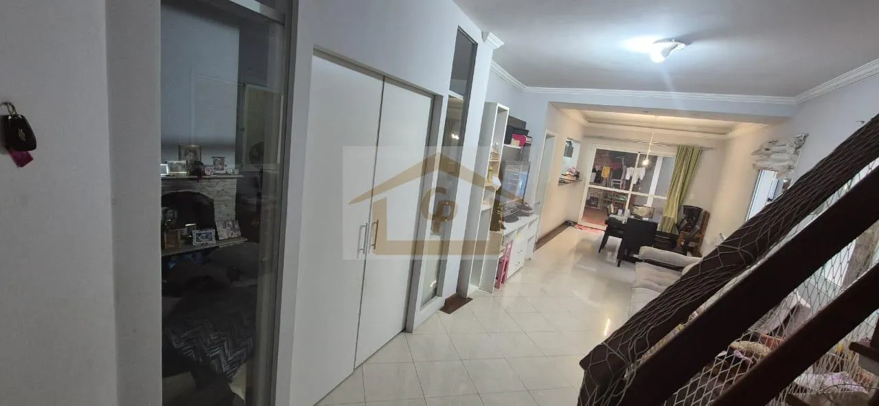 Imagem Imperdível, lugar silencioso. 4 quartos, 1 suíte, 2 vagas