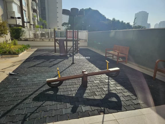 Imagem Apartamento à venda na Lapa, com 2 quartos sendo1 suíte, 2 banheiros, 1 vaga, 54m² de área.