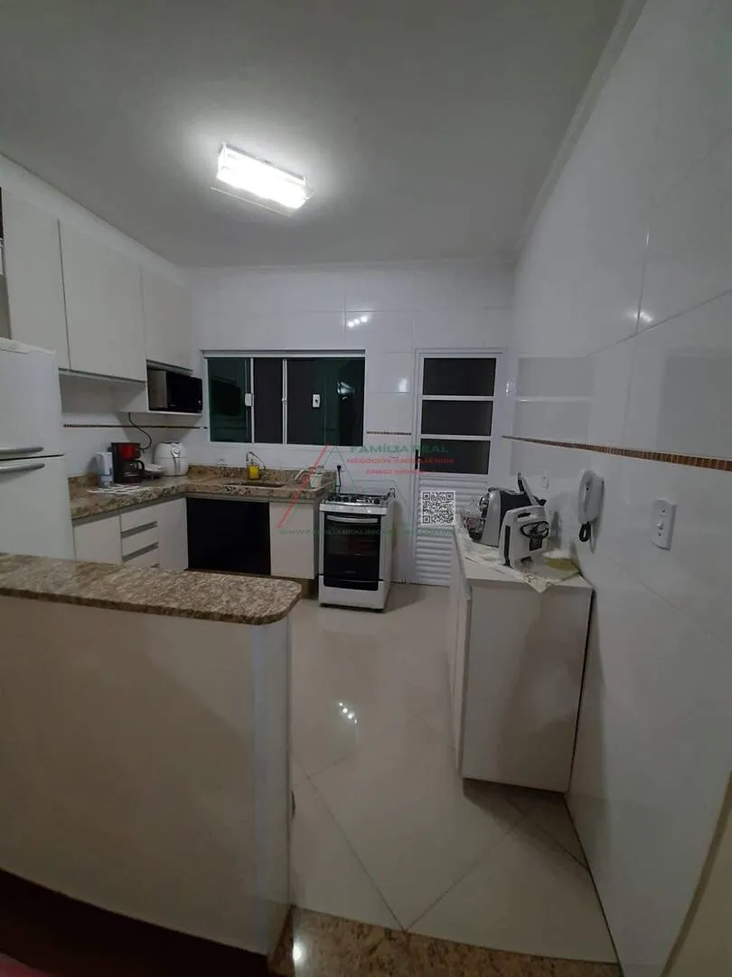 Imagem Sobrado em Condomínio Residencial, à Venda, na Vila Matilde, com 02 Dormitórios, sendo 02 Suítes, com 02 Vagas de Garagem
