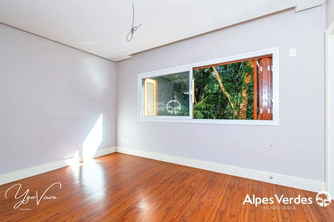Imagem Vende-se apartamento por R$ 3.496.975,00 - Centro - Canela/RS