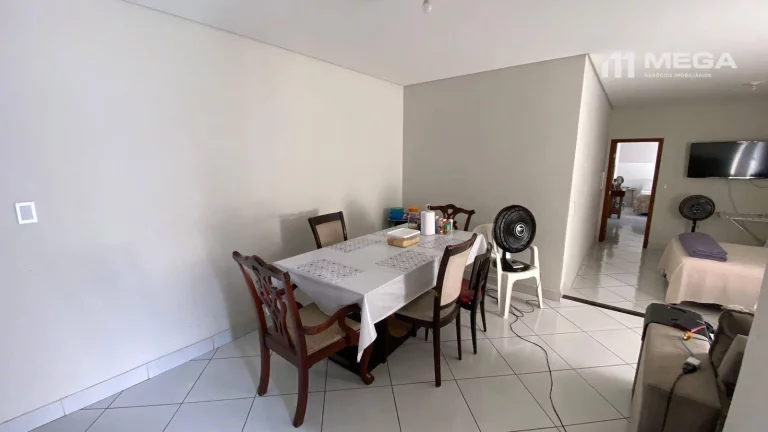 Imagem Prédio com 07 apartamentos alugados, todo à venda.