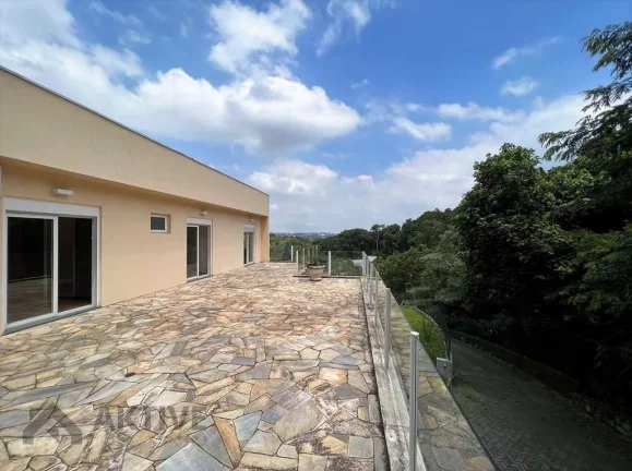 Imagem Casa de Condomínio em Pousada dos Bandeirantes - Carapicuíba