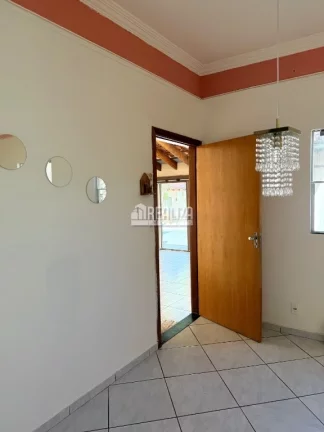Imagem Casa para Locação no Bairro Cidade Nova, Uberaba