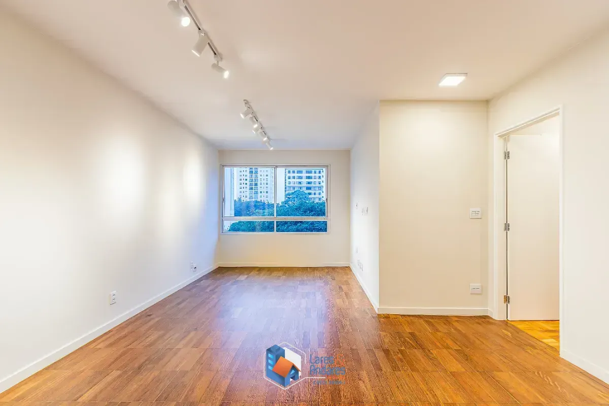 Foto do imóvel Apartamento para venda em Santo Amaro com 3 quartos, sendo 1 suíte, 97m² em Avenida Santo Amaro