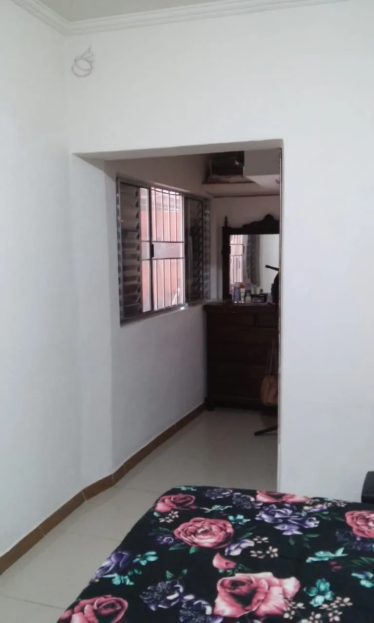 Imagem Casa à venda 4 Quartos, 2 Suites, 2 Vagas, 300M², Parque São Domingos, Pindamonhangaba - SP