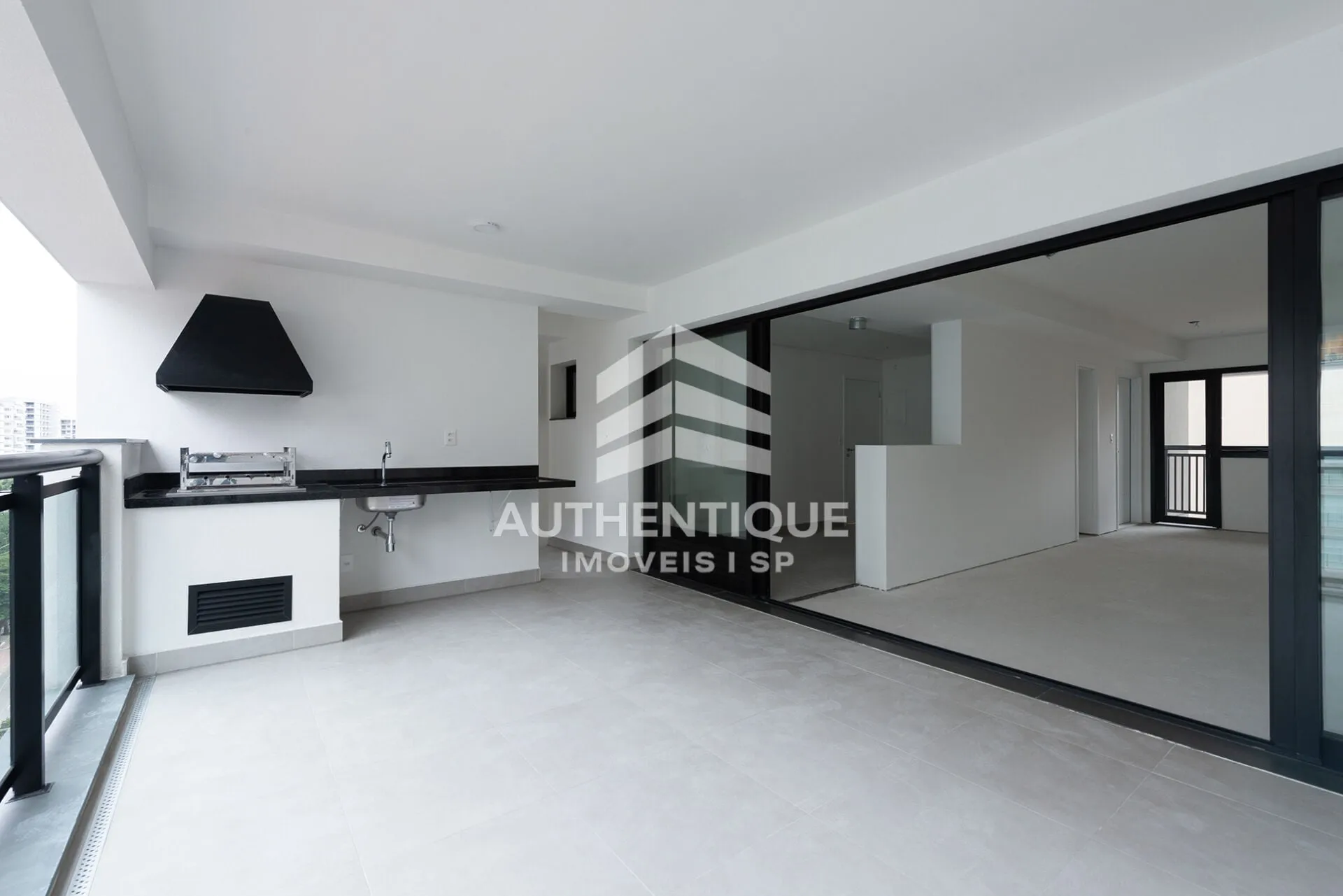 Imagem 1300 Jurupis Moema - Apartamento à venda em São Paulo/SP