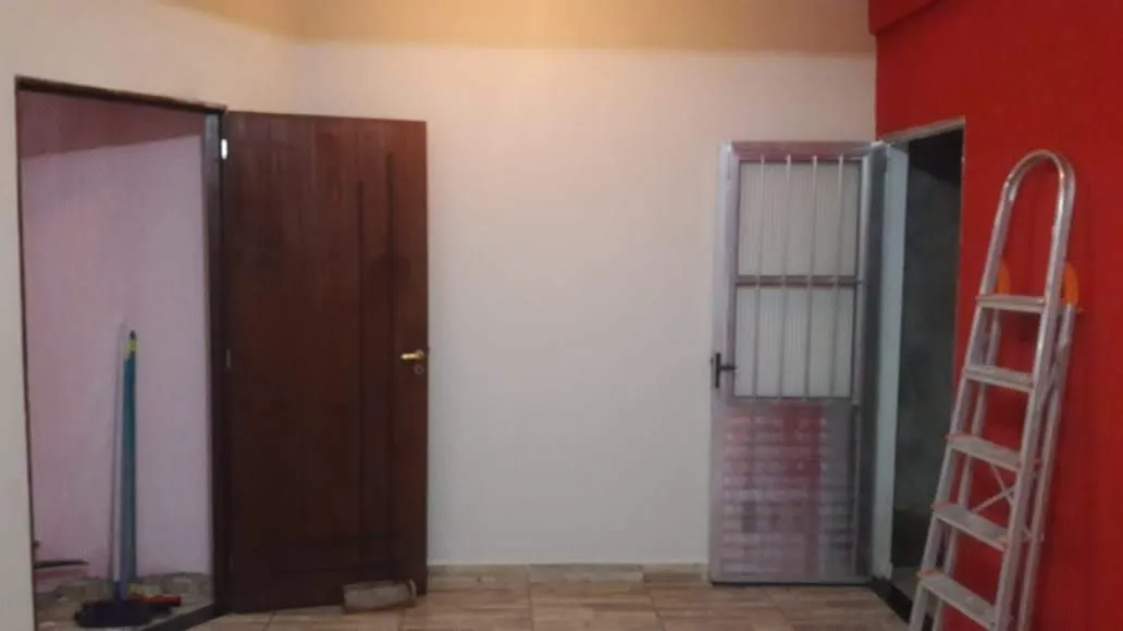 Imagem Casa a Venda em Jardim Ipanema com 2 Quartos e Garagem para 2 Carros