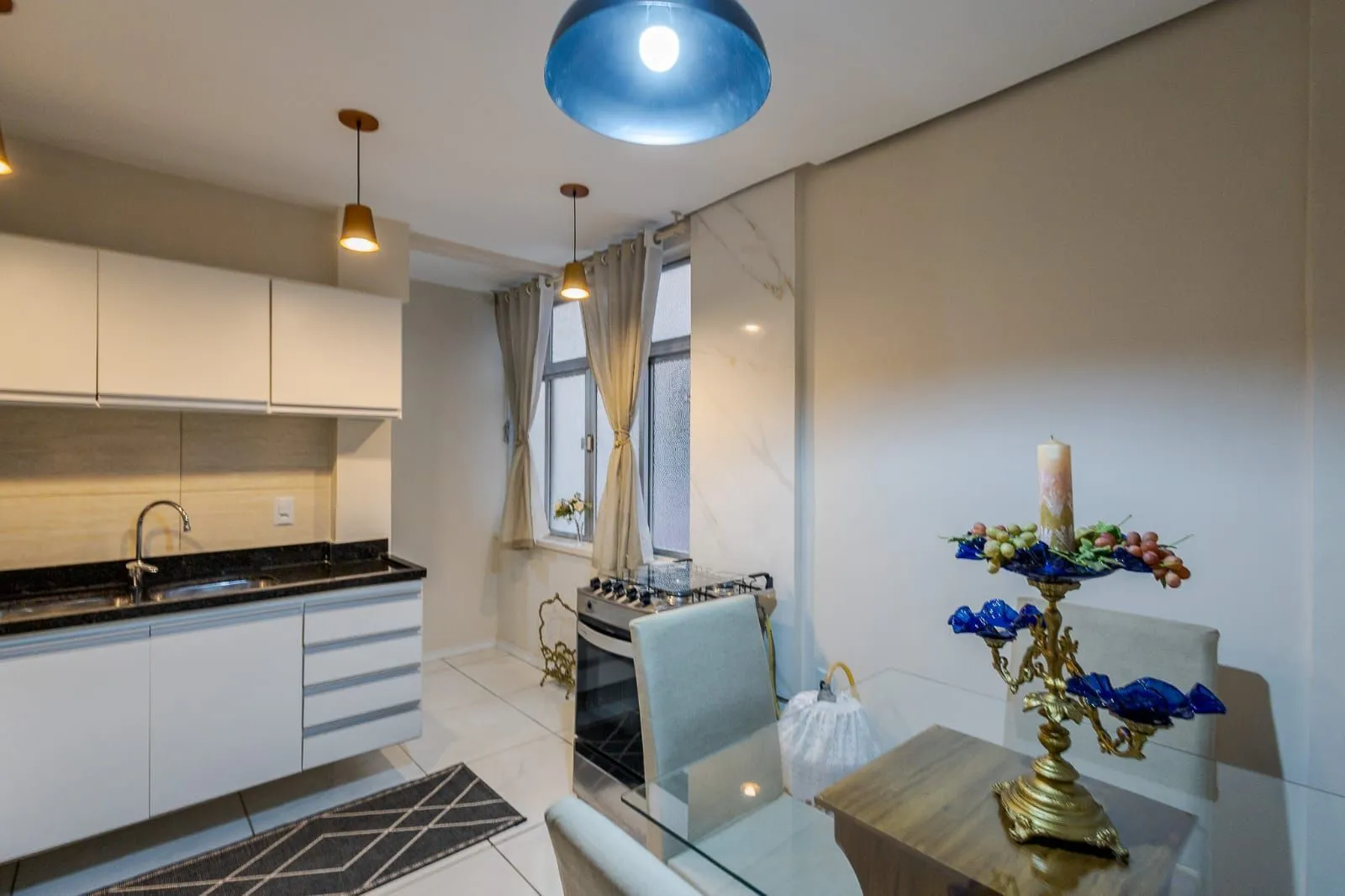 Imagem Apartamento de 80 m²semi mobiliado, 3 dormitórios e 1 suíte no Centro Histórico