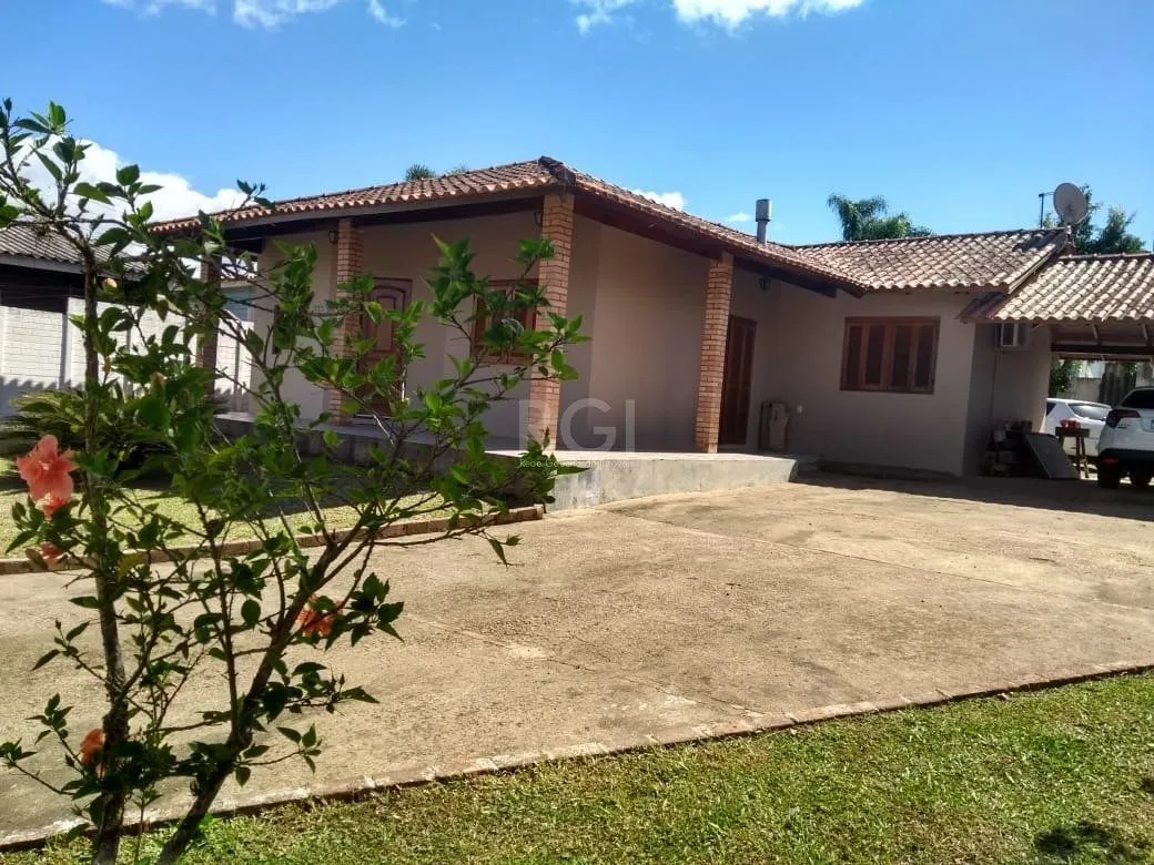 Imagem Casa para Venda - 250m², 2 dormitórios, 4 vagas - Lageado
