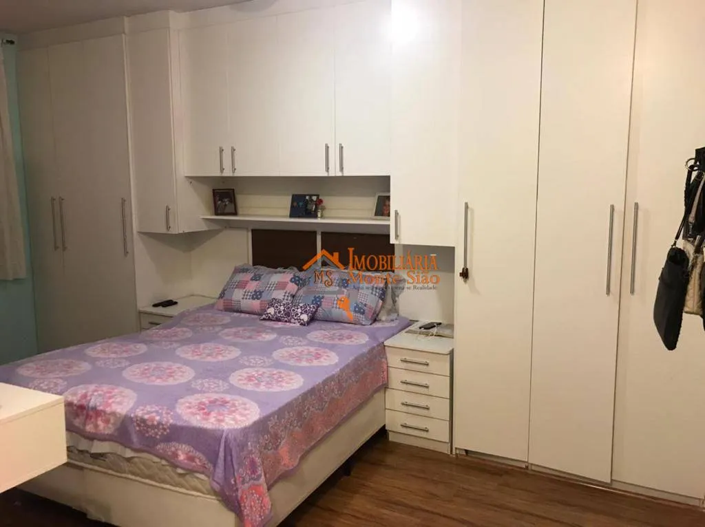 Imagem Sobrado com 3 dormitórios à venda, 90 m² por R$ 750.000,00 - Vila Hulda - Guarulhos/SP