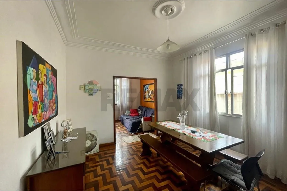 Imagem Casa Espetacular em Marechal Hermes.
