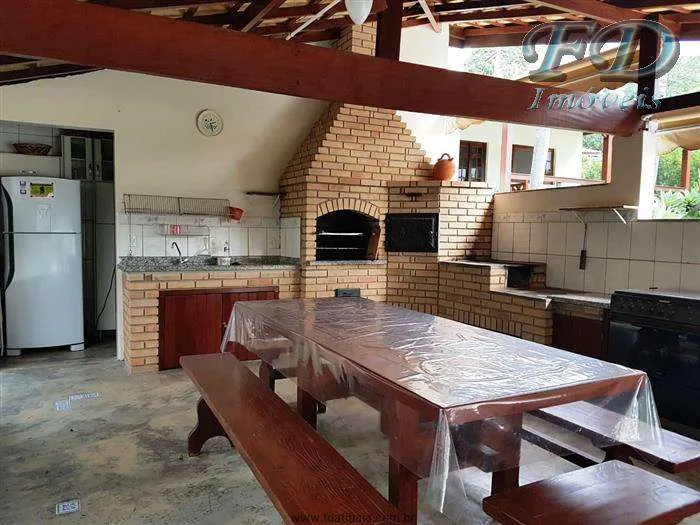 Chácara com 3 Quartos à Venda, 300 m² em Usina - Atibaia
