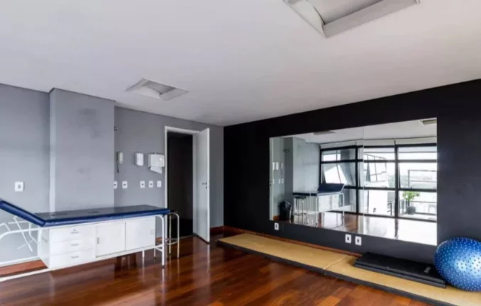 Imagem Flat disponível para venda no Condomínio Edifício Urbano Duplex na Vila Nova Conceição, com 42m², 1 dormitório e 1 vaga de garagem