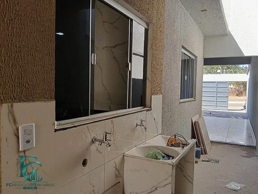 Imagem Linda casa com 2 dormitórios no vila oliveira - Aparecida