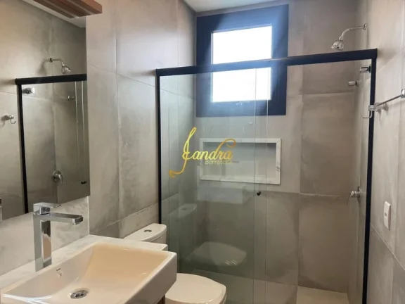 Imagem Sobrado no Centro de Xangri-la com 05 dormitórios com piscina