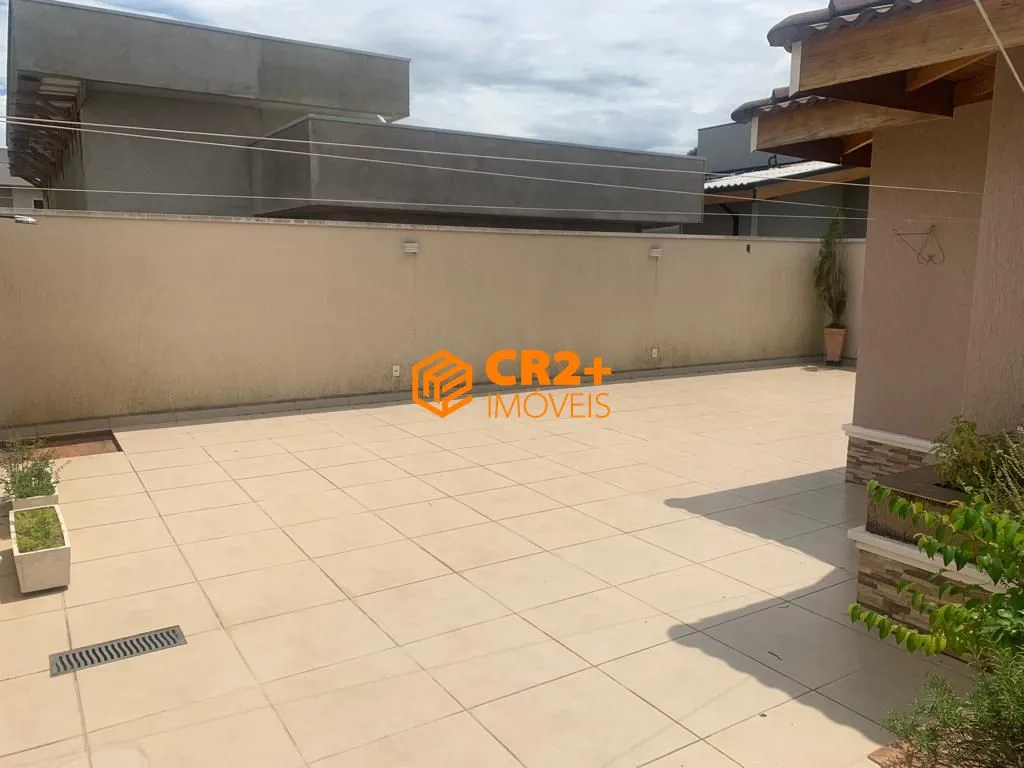 Imagem Vendo casa sobrado 223 m2, 04 quartos, 04 suítes, 04 vagas de garagem em Taubaté