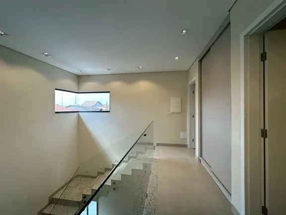 Imagem Sobrado no Villas Boas - Sofisticação e Conforto
