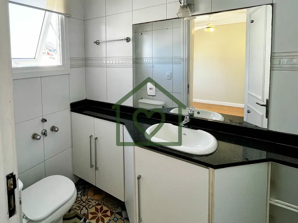 Imagem Casa em condomínio no bairro Chácara das Pedras, à venda pela Urban Haus, com 4 dormitórios, sen...