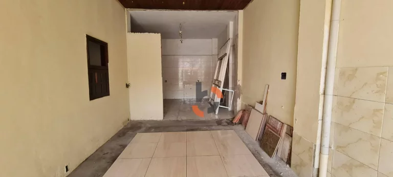 Imagem Casa com 4 dormitórios à venda, 452 m² por R$ 550.000,00 - Cerâmica - Nova Iguaçu/RJ