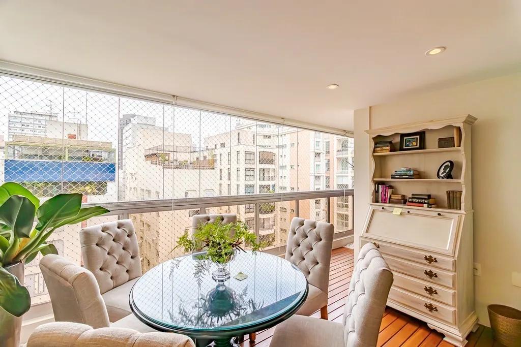 Imagem Apartamento à venda em São Paulo, Jardins, com 4 quartos, 300m2