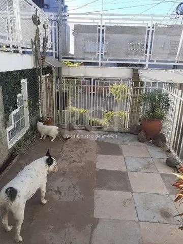 Imagem Casa para Venda - 80m², 2 dormitórios, 1 vaga - Medianeira