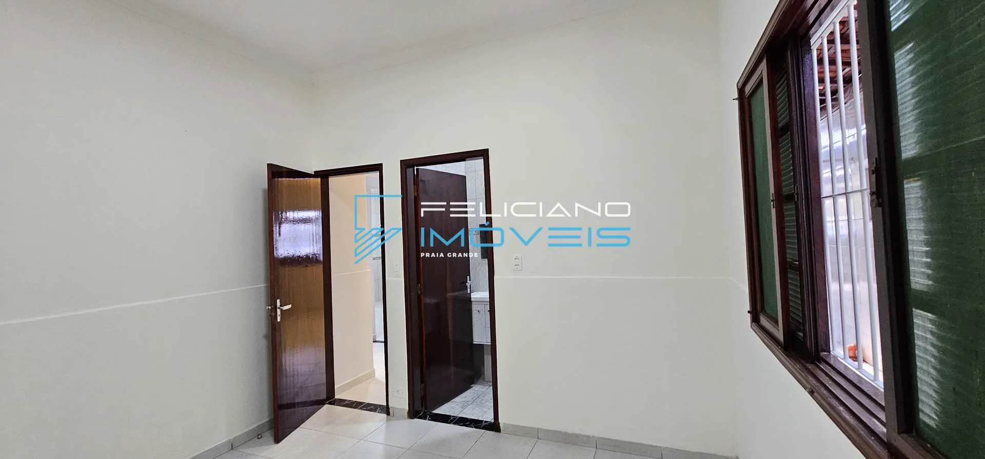 Imagem Casa com 2 quartos, Balneário Maracanã, Praia Grande - R$ 490 mil, Cod: 6716