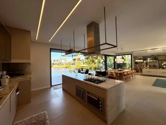 Imagem Sobrado finamente mobiliado e decorado