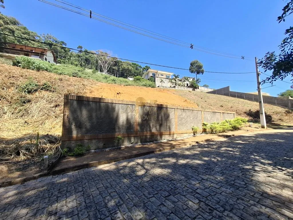 Imagem Terreno em Condomínio para Venda em Teresópolis / RJ no bairro Prata