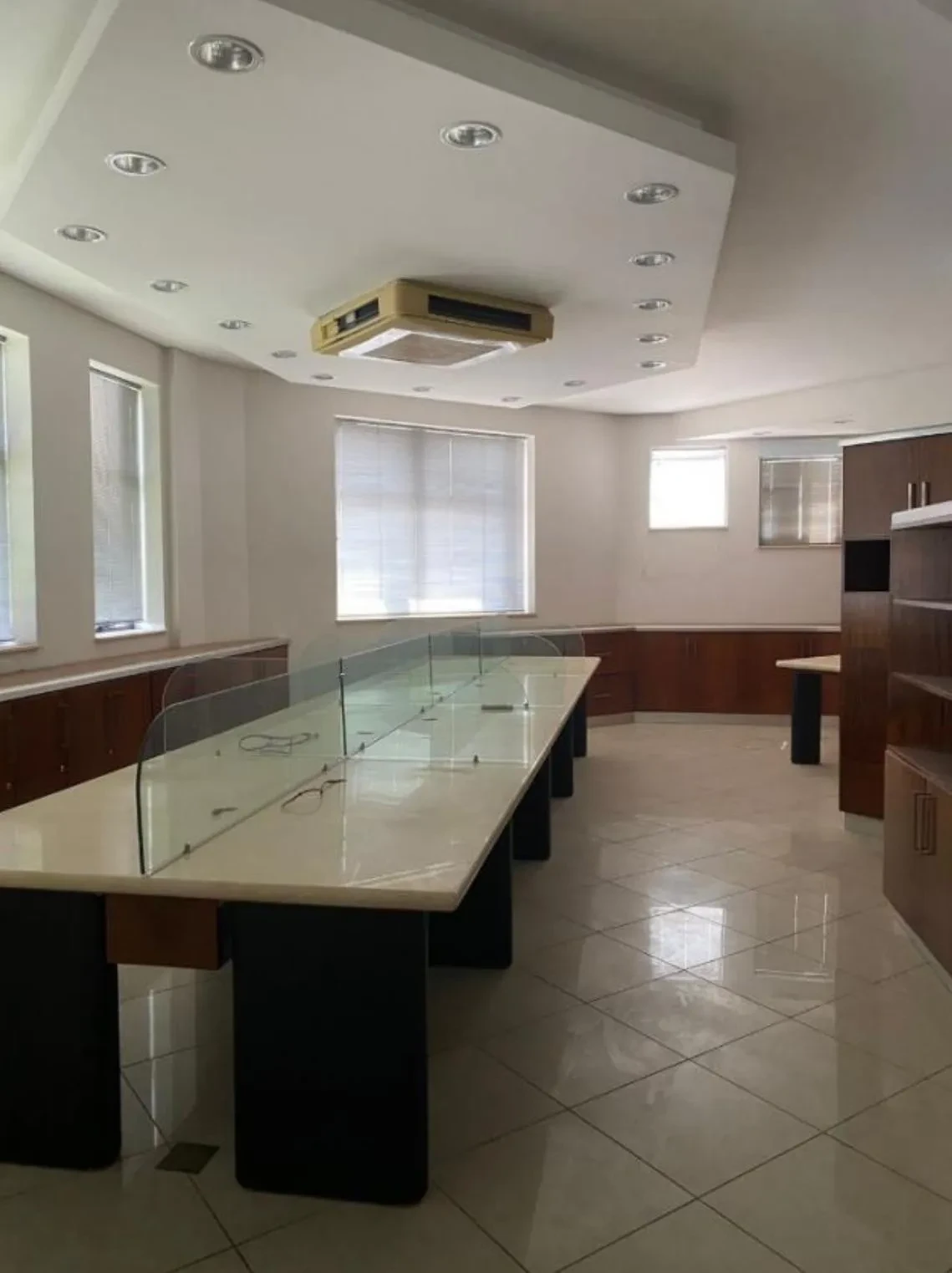 Imagem Sala Comercial à Venda ou Locação, 58 m² em Anhangabaú - Jundiaí
