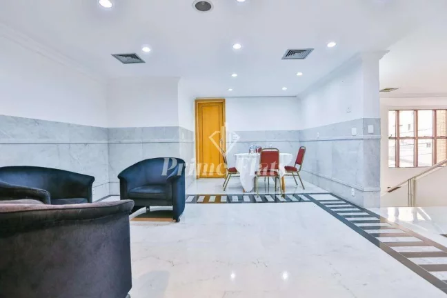Imagem Flat disponível para venda no Hotel Hampton Park, com 31m², 1 dormitório e 1 vaga