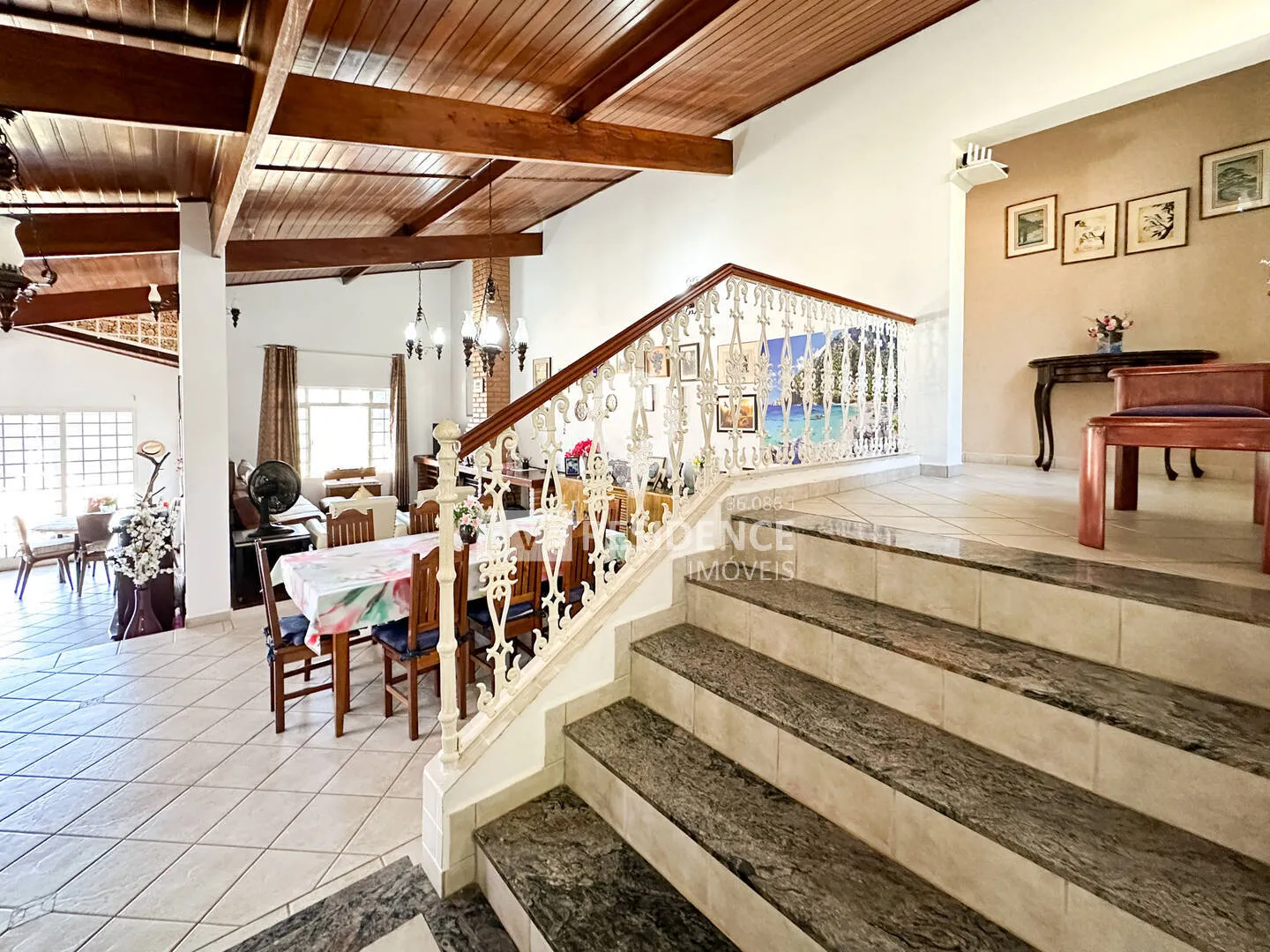 Imagem Chácara Encantadora à Venda no Condomínio Capela do Barreiro - Conforto
