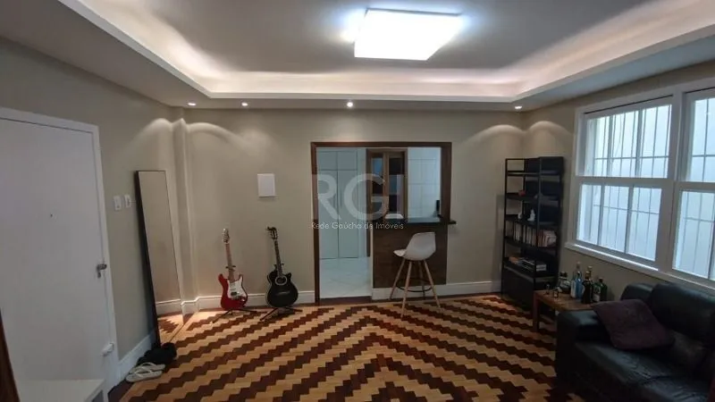 Imagem Apartamento para Venda - 60.5m², 1 dormitório, 2 vagas locadas no prédio - Floresta