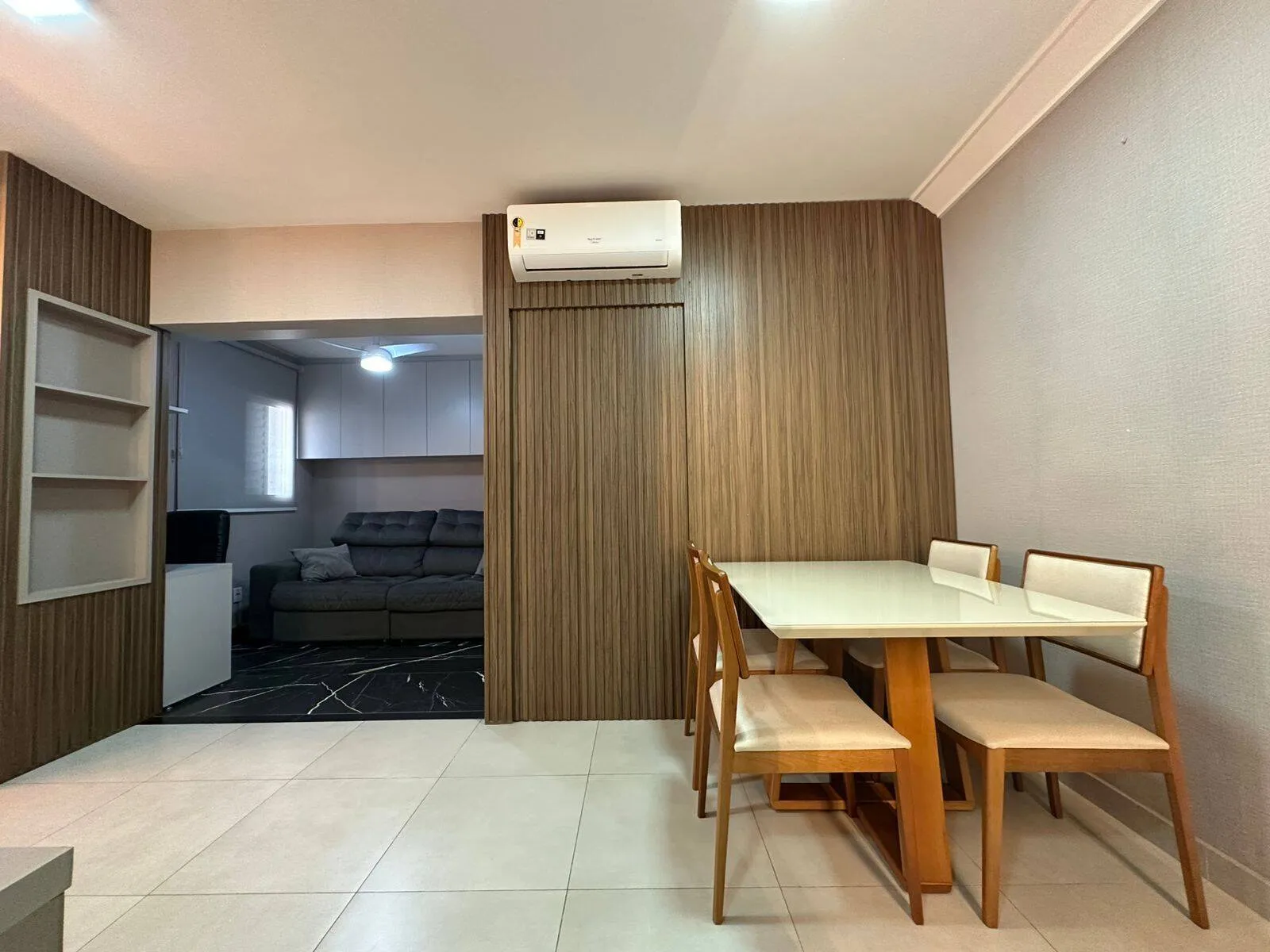 Imagem Apartamento 2 quartos 1 suite Mobiliado Villagio Calabria