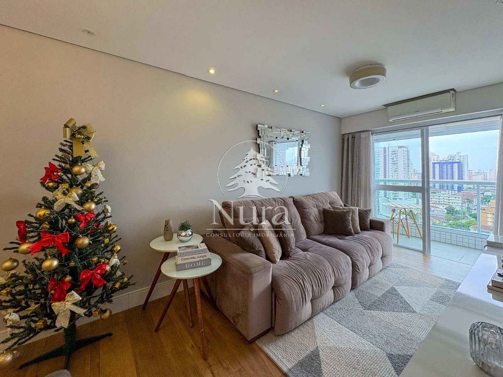 Imagem Apartamento de 2 quartos, 76m² no bairro Embaré, em Santos